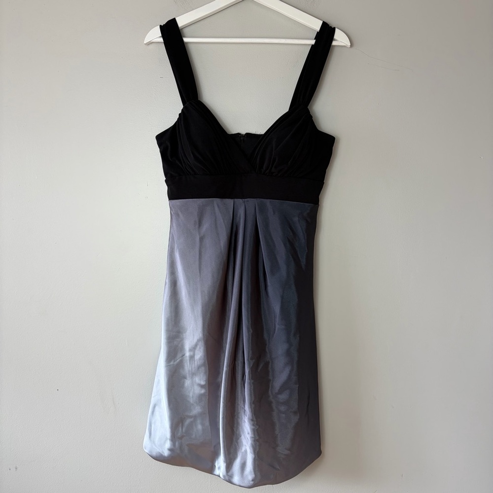 Betsy & Adam Y2K Ombre Bubble Sleeveless‎ Formal Dress Gray and Black 10